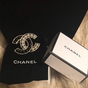 Classic Black & White Pearl Chanel Brooch